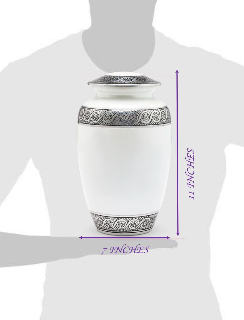 Adult Urn in Pearl Veranda
